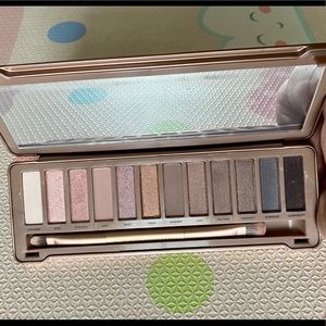 Urban Decay Naked3 Eyeshadow Palette